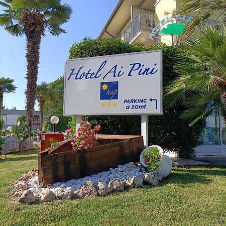 Hotel Ai Pini Градо Экстерьер фото