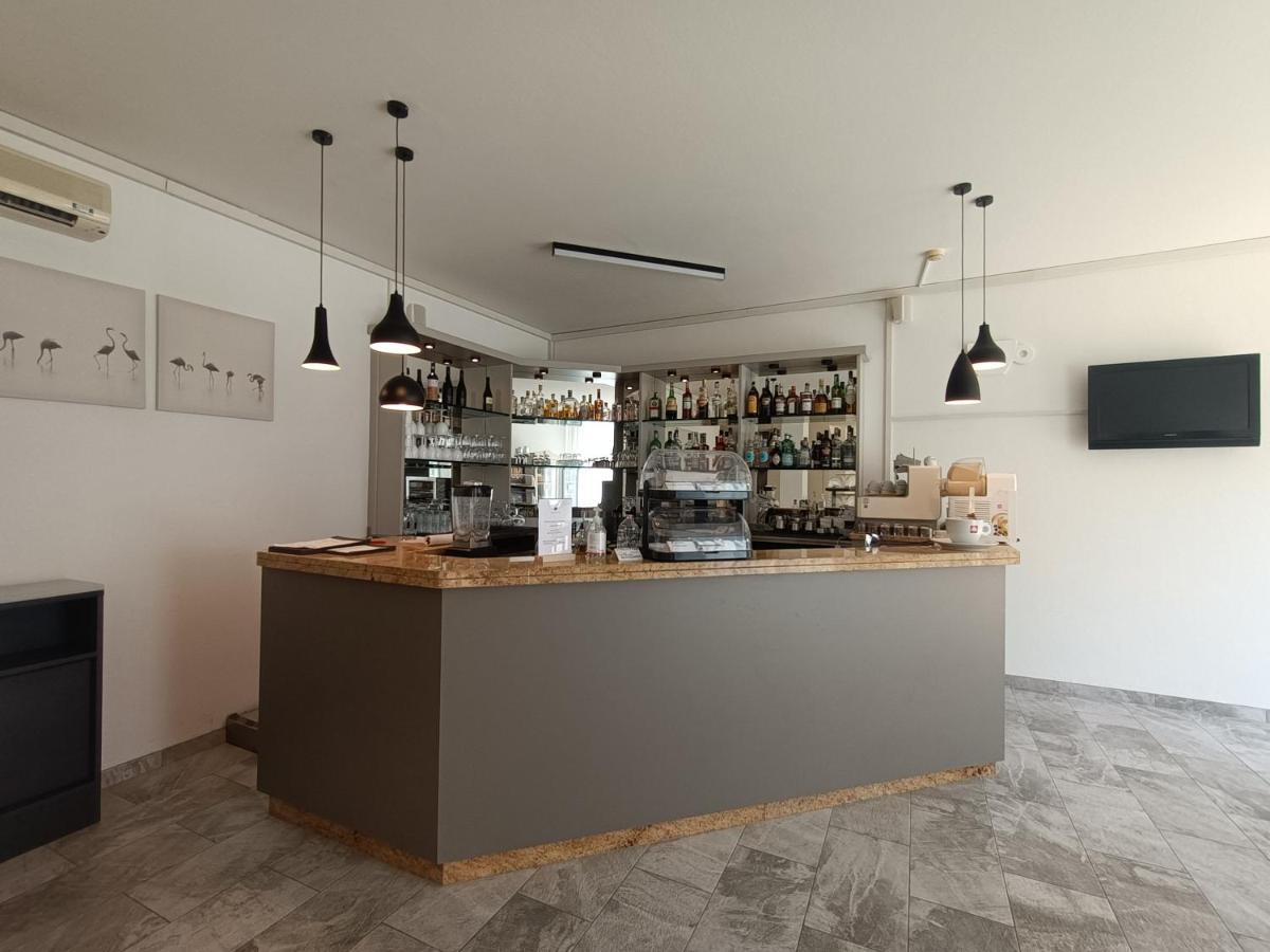 Hotel Ai Pini Градо Экстерьер фото